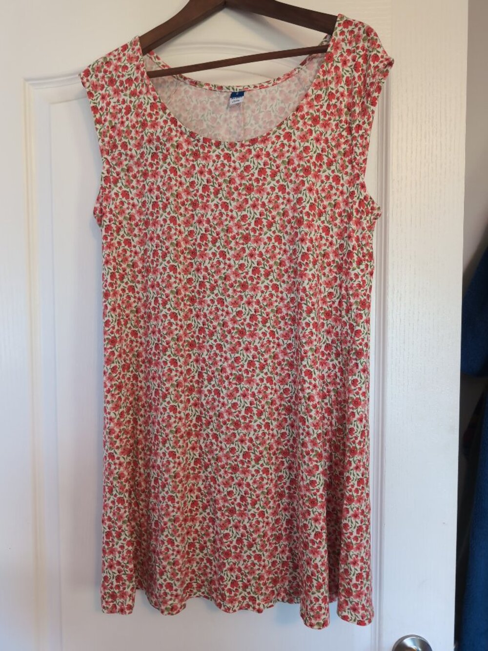 Pink floral jersey mini dress